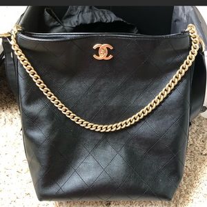 Chanel Hobo bag. EUC! AUTHENTIC!